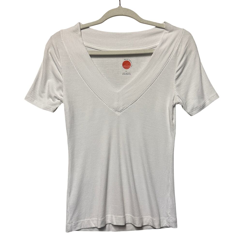 Anthropologie Daily Practice White V-neck Tee Ribbed Size XS